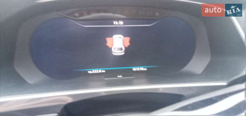 Внедорожник / Кроссовер Volkswagen Tiguan 2016 в Черновцах фото 2 Внедорожник / Кроссовер Volkswagen Tiguan 2016 в Черновцах