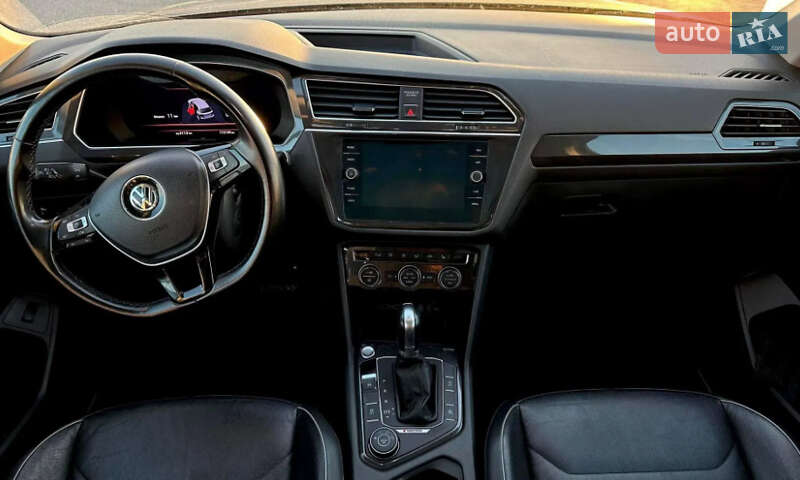 Внедорожник / Кроссовер Volkswagen Tiguan 2019 в Тернополе