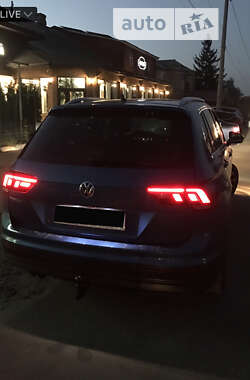 Внедорожник / Кроссовер Volkswagen Tiguan 2019 в Калиновке
