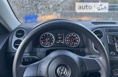 Внедорожник / Кроссовер Volkswagen Tiguan 2017 в Ивано-Франковске