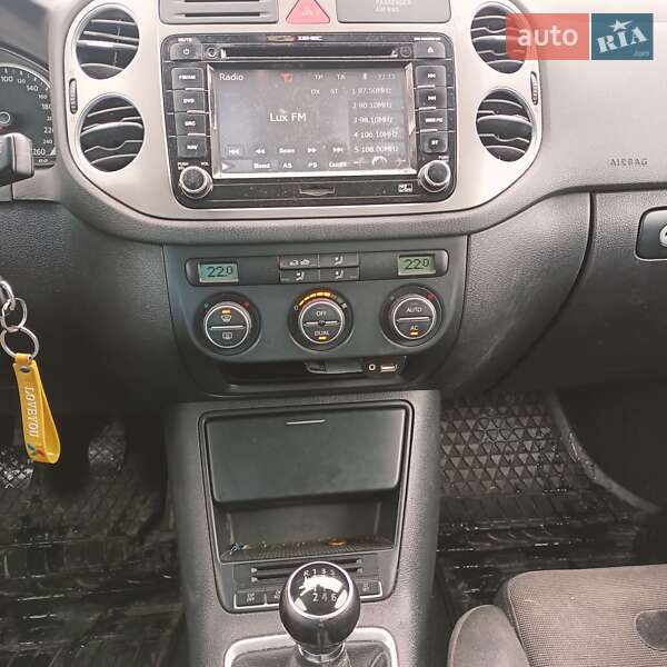 Позашляховик / Кросовер Volkswagen Tiguan 2009 в Луцьку