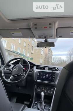 Внедорожник / Кроссовер Volkswagen Tiguan 2019 в Коломые