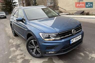 Внедорожник / Кроссовер Volkswagen Tiguan 2019 в 