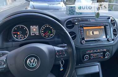 Внедорожник / Кроссовер Volkswagen Tiguan 2012 в Шепетовке