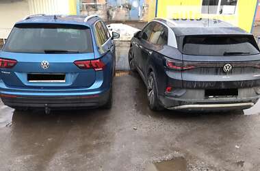 Внедорожник / Кроссовер Volkswagen Tiguan 2019 в Калиновке
