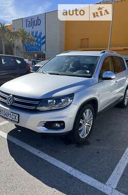 Внедорожник / Кроссовер Volkswagen Tiguan 2012 в Одессе