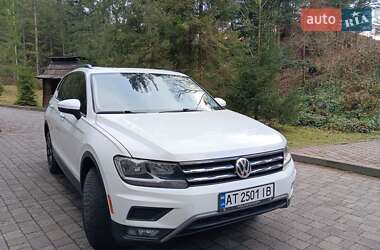 Внедорожник / Кроссовер Volkswagen Tiguan 2017 в Богородчанах