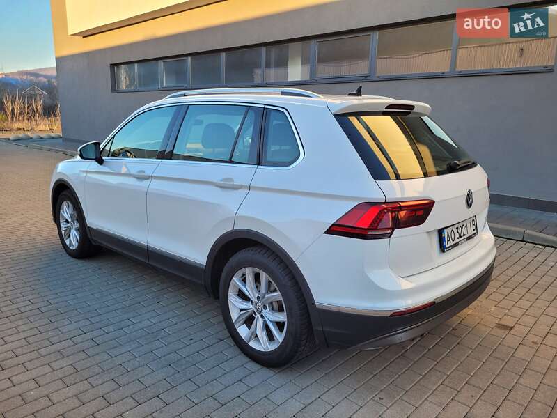 Внедорожник / Кроссовер Volkswagen Tiguan 2019 в Мукачево