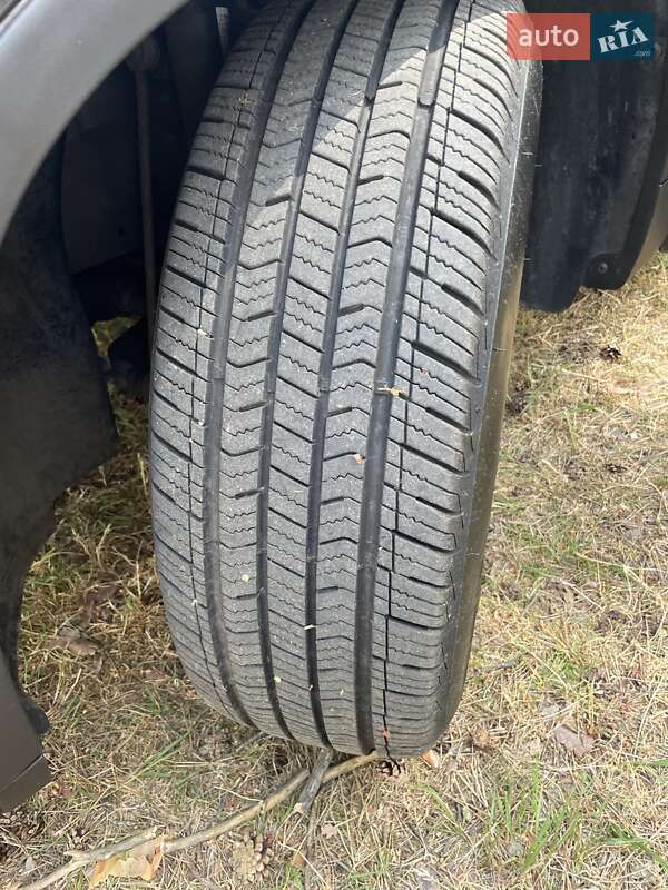 Внедорожник / Кроссовер Volkswagen Tiguan 2016 в Житомире