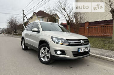 Внедорожник / Кроссовер Volkswagen Tiguan 2012 в Хмельницком