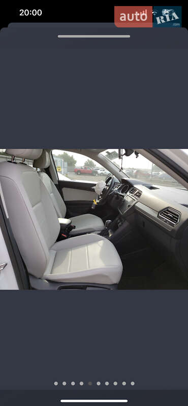 Внедорожник / Кроссовер Volkswagen Tiguan 2017 в Луцке