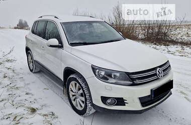 Внедорожник / Кроссовер Volkswagen Tiguan 2013 в Перемышлянах