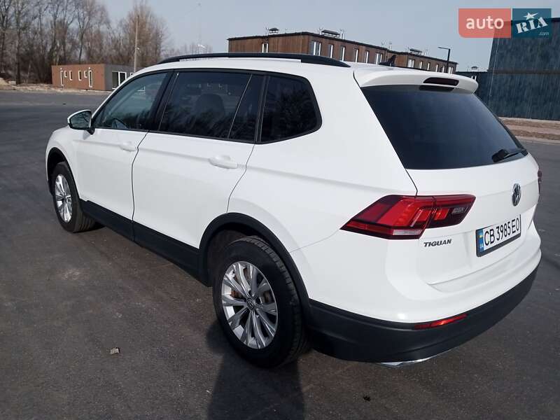 Внедорожник / Кроссовер Volkswagen Tiguan 2020 в Чернигове