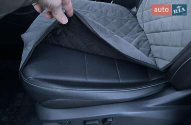 Внедорожник / Кроссовер Volkswagen Tiguan 2018 в 