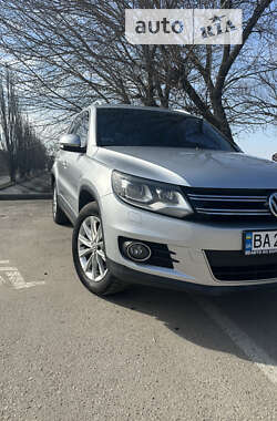 Внедорожник / Кроссовер Volkswagen Tiguan 2014 в Кропивницком