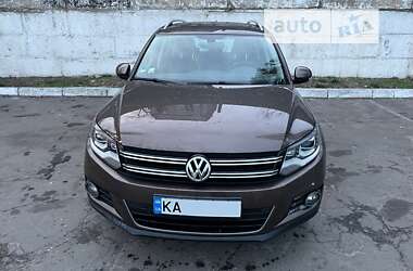 Позашляховик / Кросовер Volkswagen Tiguan 2012 в Києві