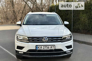 Позашляховик / Кросовер Volkswagen Tiguan 2020 в Києві