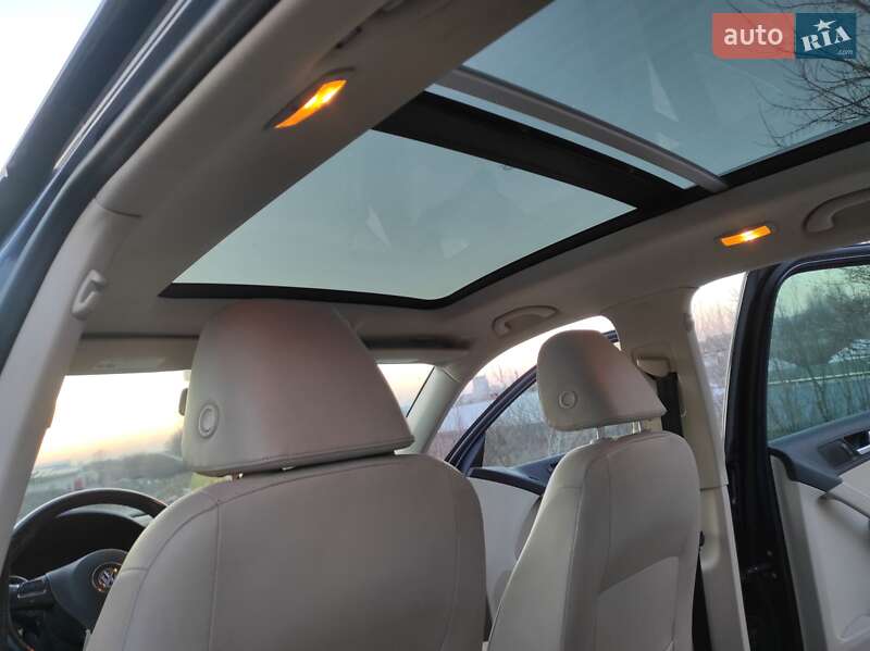 Позашляховик / Кросовер Volkswagen Tiguan 2010 в Тернополі