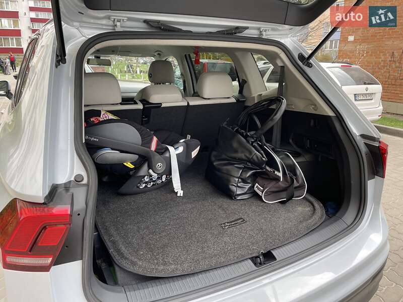 Внедорожник / Кроссовер Volkswagen Tiguan 2019 в Полтаве