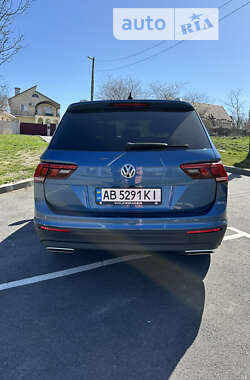 Позашляховик / Кросовер Volkswagen Tiguan 2018 в Вінниці