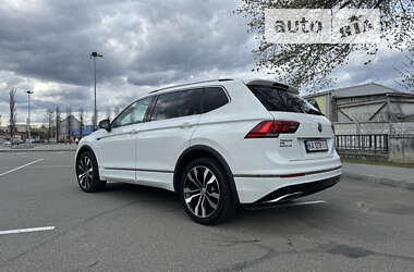 Позашляховик / Кросовер Volkswagen Tiguan 2018 в Києві