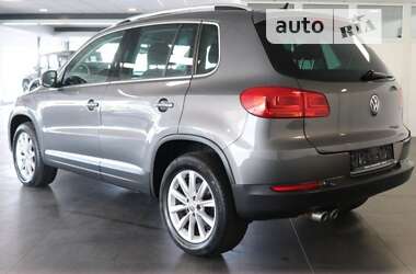 Внедорожник / Кроссовер Volkswagen Tiguan 2011 в Жашкове