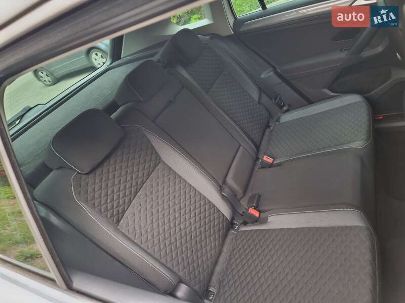Внедорожник / Кроссовер Volkswagen Tiguan 2018 в Львове фото 17 Внедорожник / Кроссовер Volkswagen Tiguan 2018 в Львове