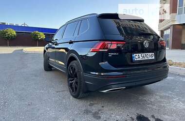 Позашляховик / Кросовер Volkswagen Tiguan 2019 в Києві