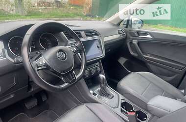 Внедорожник / Кроссовер Volkswagen Tiguan 2019 в Киеве