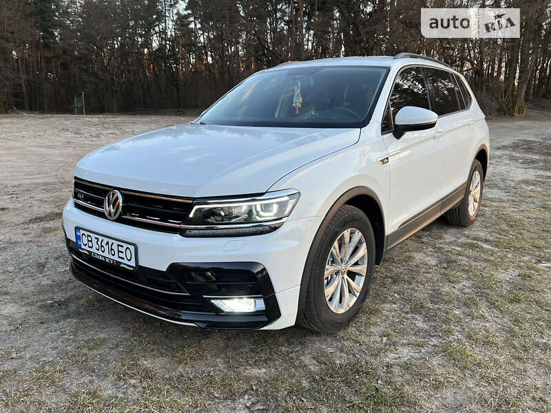 Позашляховик / Кросовер Volkswagen Tiguan 2018 в Прилуках