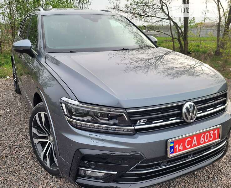 Позашляховик / Кросовер Volkswagen Tiguan 2018 в Львові