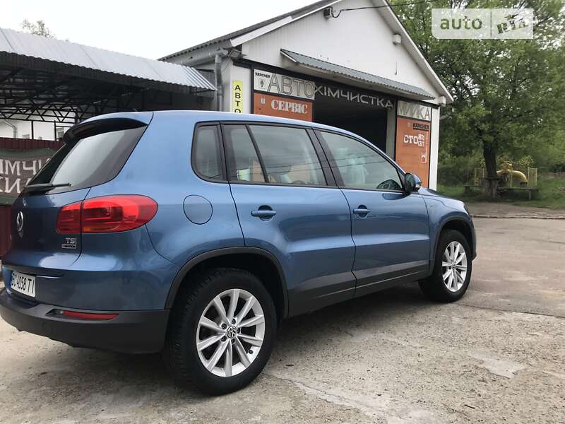 Внедорожник / Кроссовер Volkswagen Tiguan 2017 в Дрогобыче