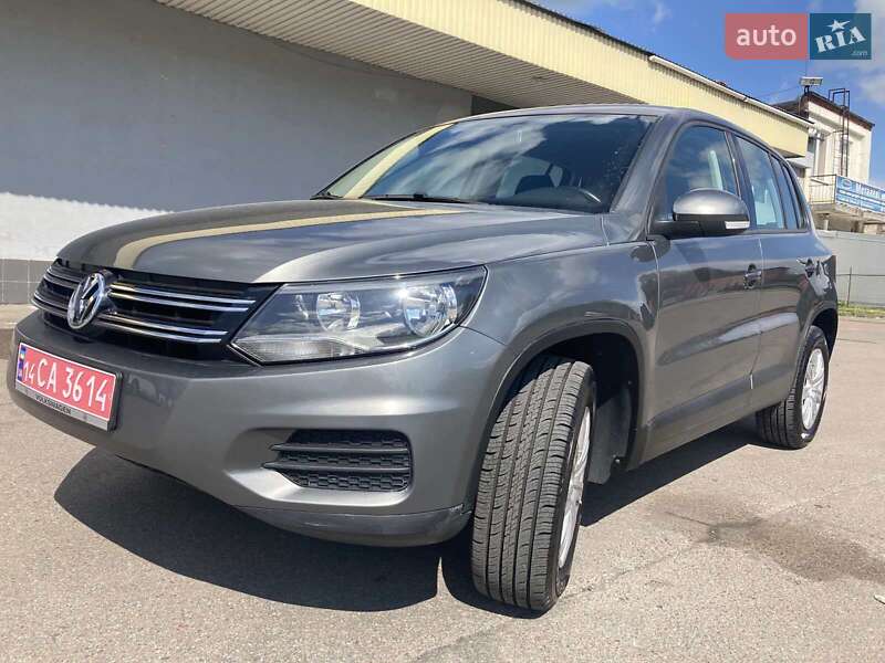 Внедорожник / Кроссовер Volkswagen Tiguan 2014 в Львове