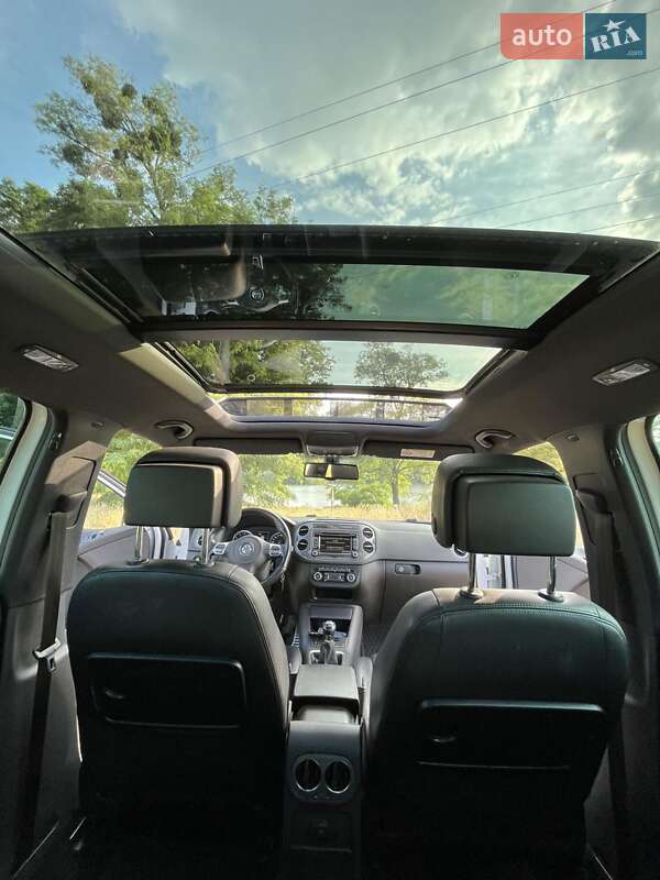 Позашляховик / Кросовер Volkswagen Tiguan 2015 в Черкасах