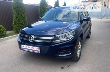 Внедорожник / Кроссовер Volkswagen Tiguan 2015 в Киеве