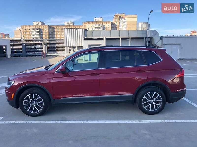 Внедорожник / Кроссовер Volkswagen Tiguan 2019 в Киеве