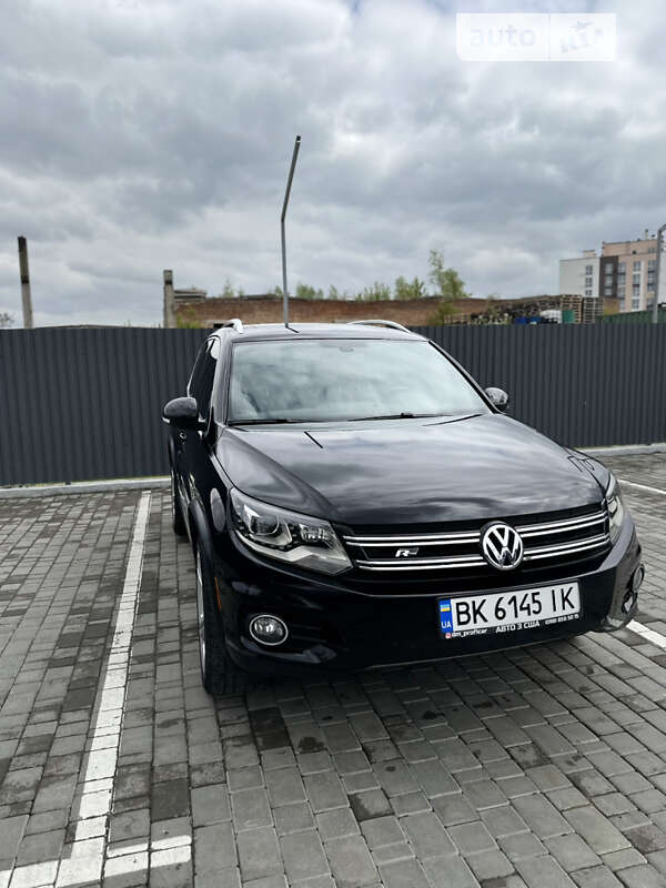 Внедорожник / Кроссовер Volkswagen Tiguan 2013 в Ровно