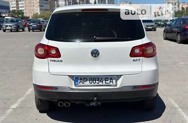 Позашляховик / Кросовер Volkswagen Tiguan 2010 в Запоріжжі