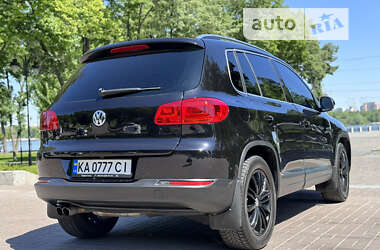 Внедорожник / Кроссовер Volkswagen Tiguan 2015 в Киеве