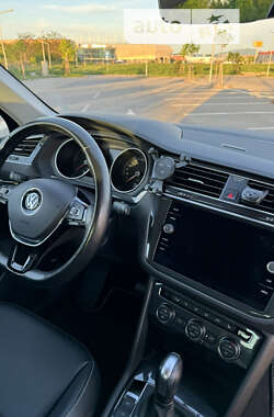 Позашляховик / Кросовер Volkswagen Tiguan 2019 в Мукачевому