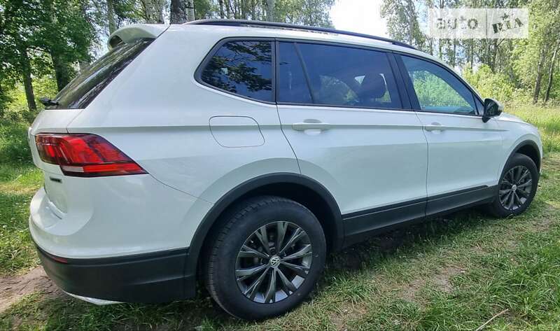 Внедорожник / Кроссовер Volkswagen Tiguan 2019 в Полтаве