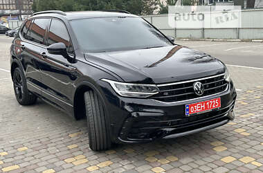 Внедорожник / Кроссовер Volkswagen Tiguan 2023 в Луцке