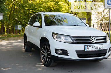 Внедорожник / Кроссовер Volkswagen Tiguan 2016 в Львове