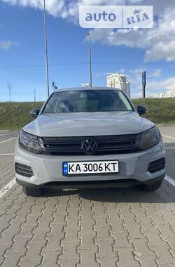 Позашляховик / Кросовер Volkswagen Tiguan 2014 в Києві