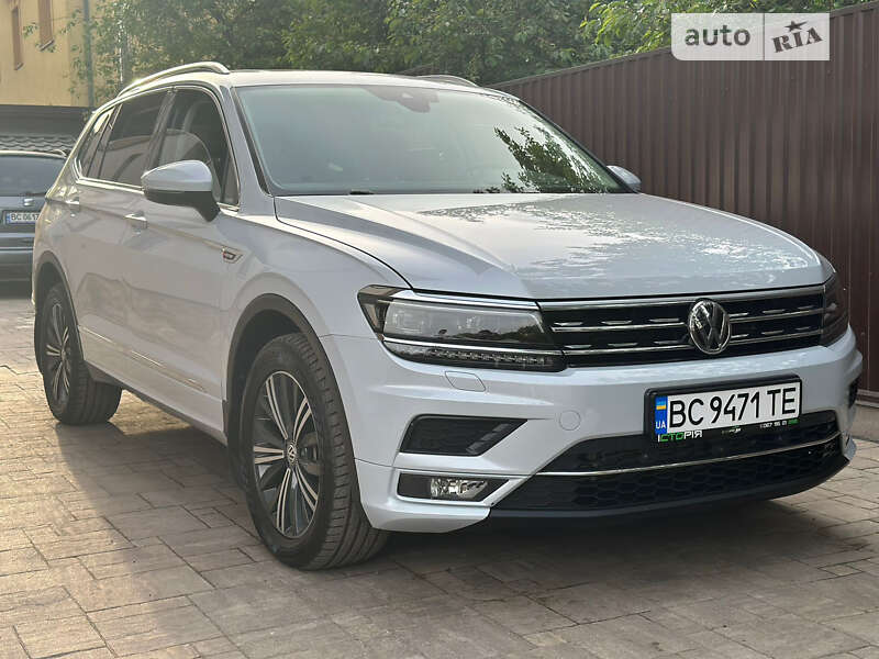 Позашляховик / Кросовер Volkswagen Tiguan 2018 в Львові