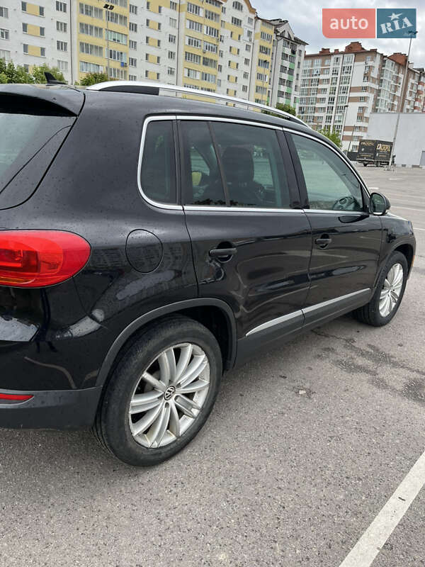 Позашляховик / Кросовер Volkswagen Tiguan 2013 в Івано-Франківську