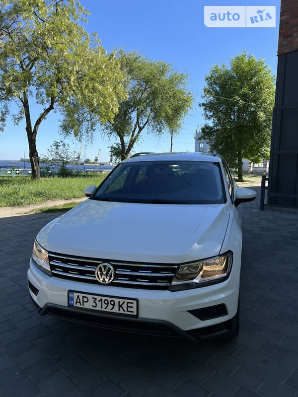 Внедорожник / Кроссовер Volkswagen Tiguan 2020 в Запорожье