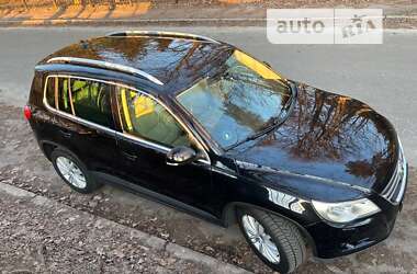 Позашляховик / Кросовер Volkswagen Tiguan 2008 в Києві