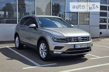 Позашляховик / Кросовер Volkswagen Tiguan 2017 в Києві