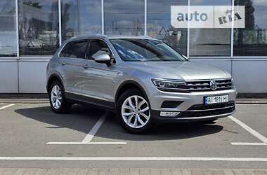 Позашляховик / Кросовер Volkswagen Tiguan 2017 в Києві